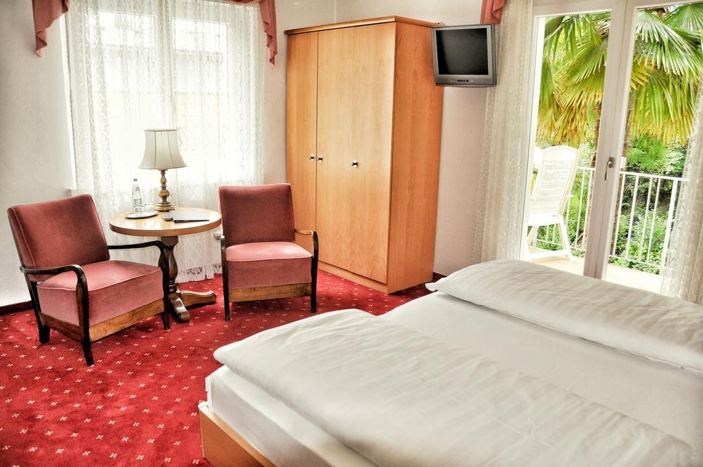 Hotel Zima Merano Rum bild
