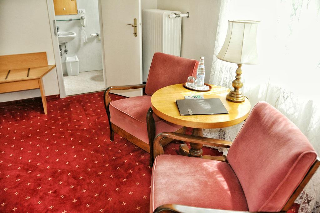 Hotel Zima Merano Rum bild